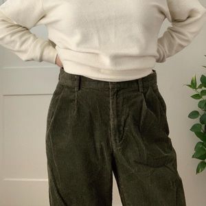 90s Mens/Women’s Dark Green Cuffed Wide Leg Corduroy Pant